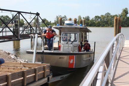 uscgboatlaunch